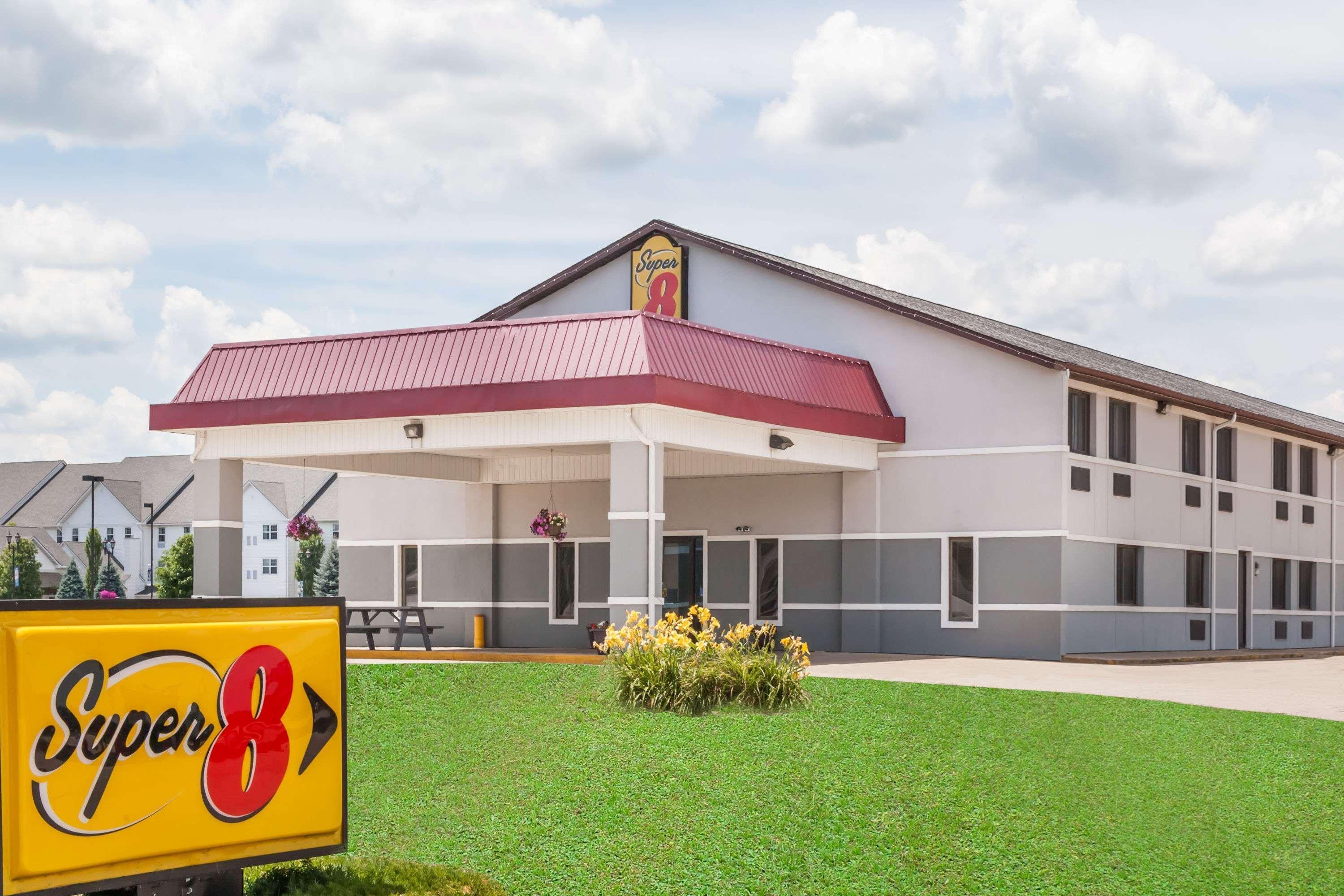 Super 8 By Wyndham Shipshewana Hotel Exterior foto